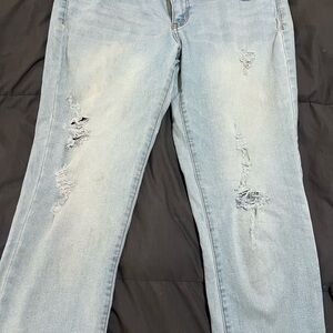 American Eagle Distressed Light Blue Women's Skinny Jeans